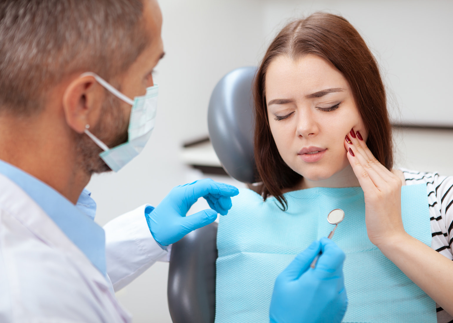 Prompt emergency dental care for pain, trauma, or urgent oral health issues